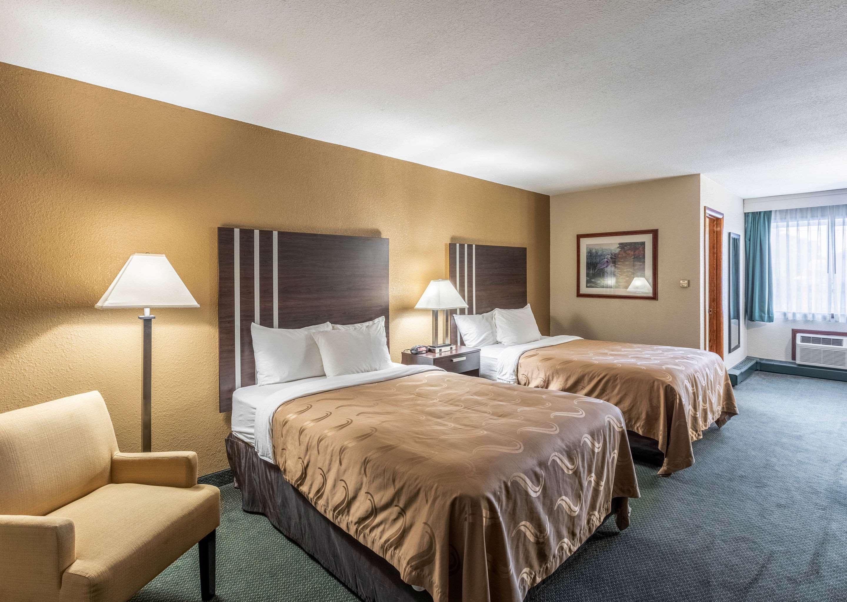 Quality Inn Wausau Bagian luar foto