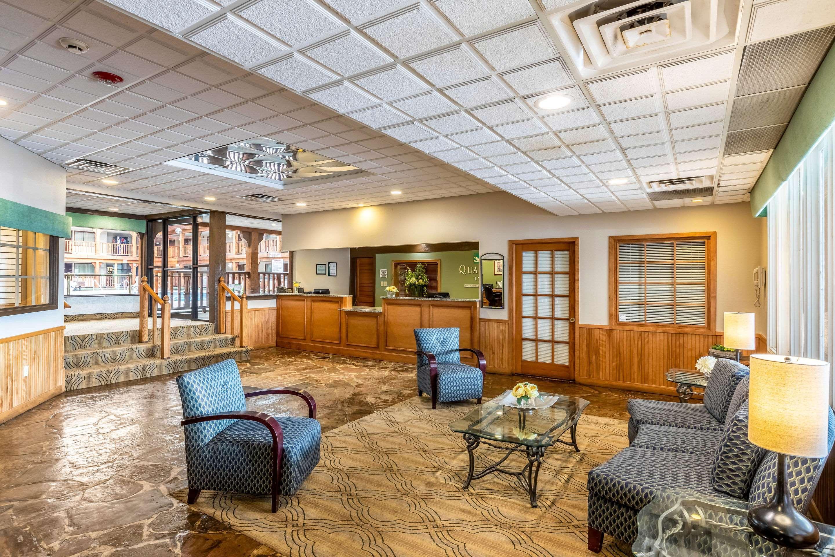 Quality Inn Wausau Bagian luar foto