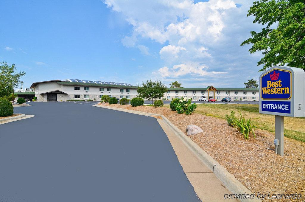 Quality Inn Wausau Bagian luar foto