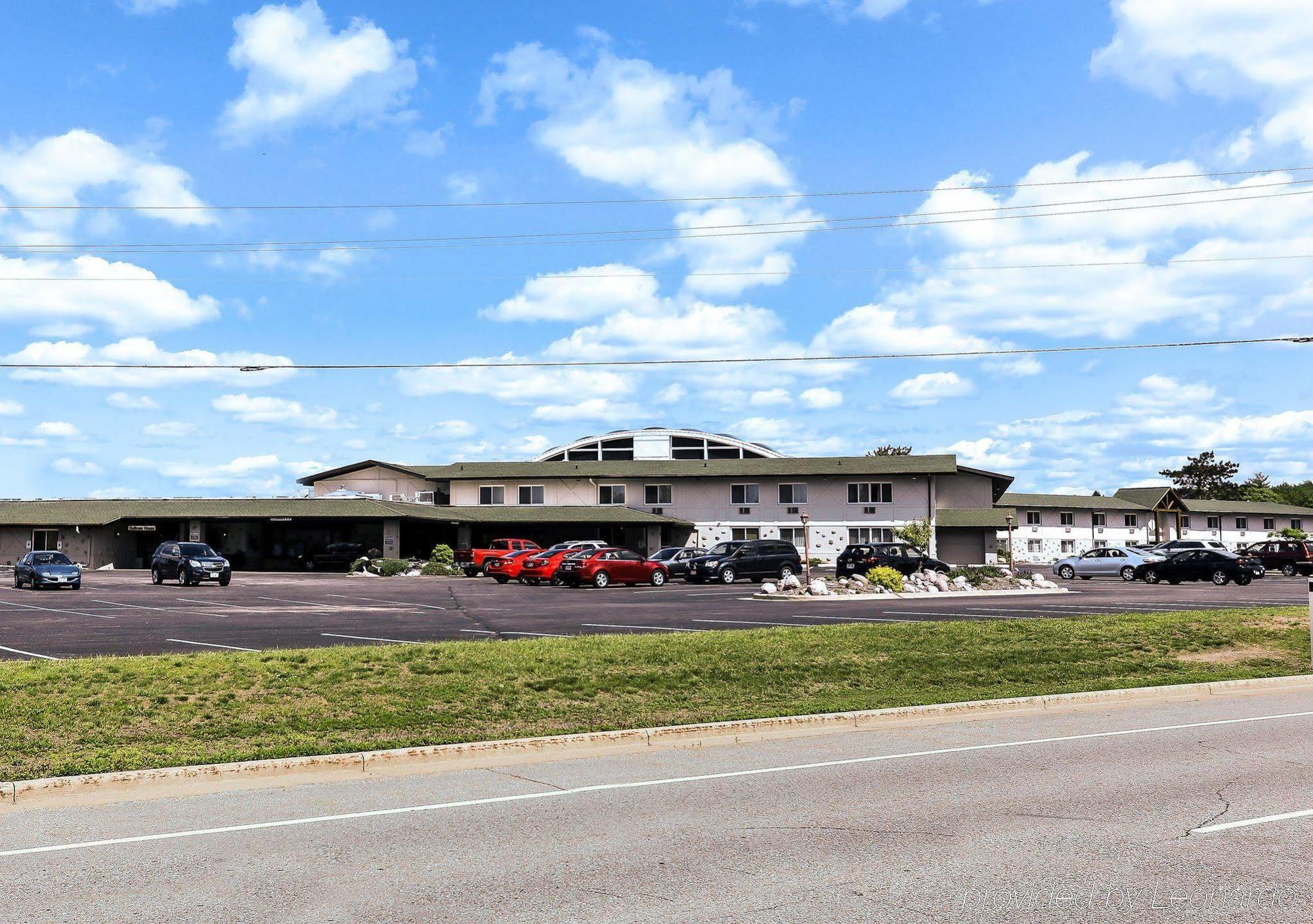 Quality Inn Wausau Bagian luar foto