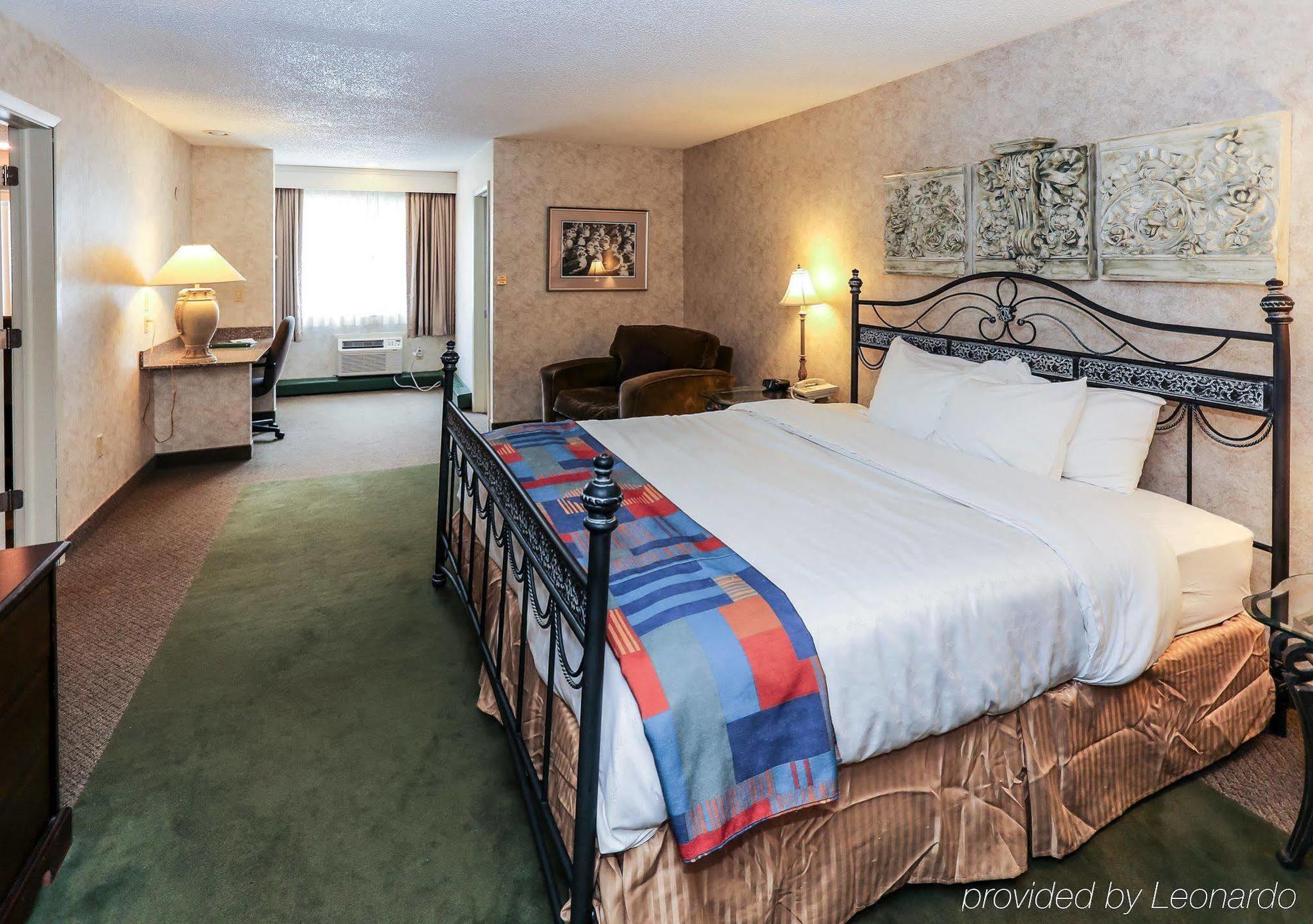 Quality Inn Wausau Bagian luar foto