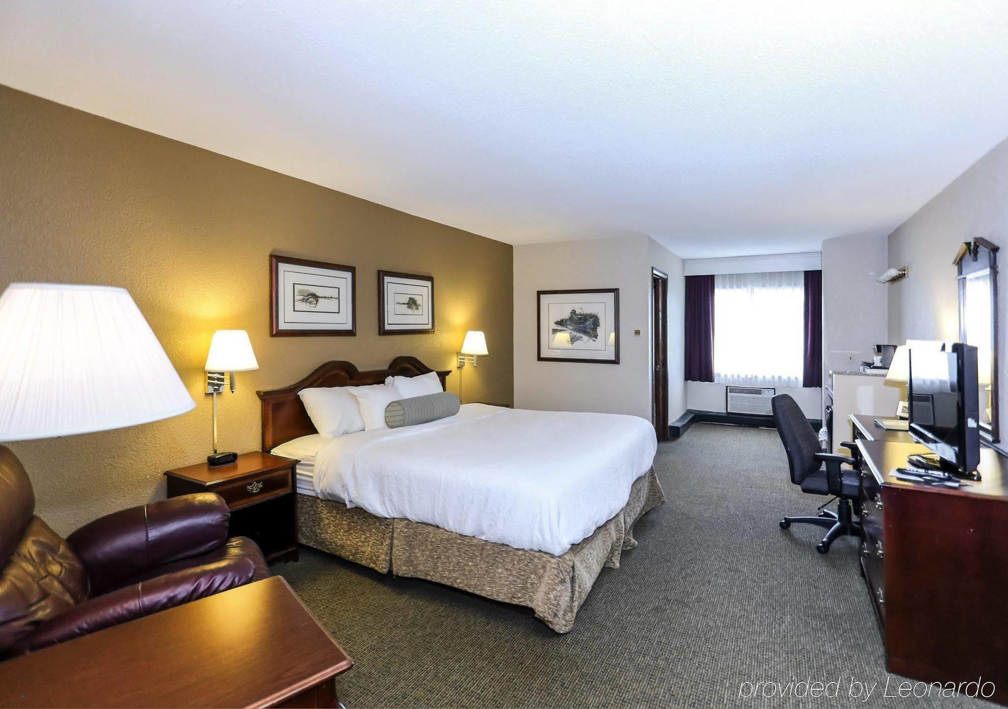 Quality Inn Wausau Bagian luar foto